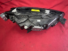 Laden Sie das Bild in den Galerie-Viewer, Frontscheinwerfer Skoda Superb 3V1941015D Links Scheinwerfer Headlight SCH9221489387qe