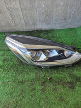 Laden Sie das Bild in den Galerie-Viewer, Frontscheinwerfer Ford Fiesta I H1BB13W029CD Rechts Scheinwerfer Headlight SCH2645694624zu