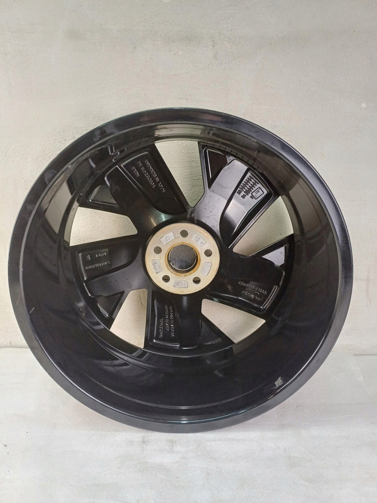1x Alufelge 20 Zoll 8.0" 5x108 50 5ET 32410864 Volvo Xc40 Rim Wheel FEL8104614086fw