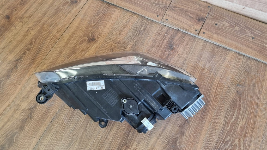 Frontscheinwerfer Seat Ateca Kh7 Khp 90117434C 576941008G Full LED Rechts