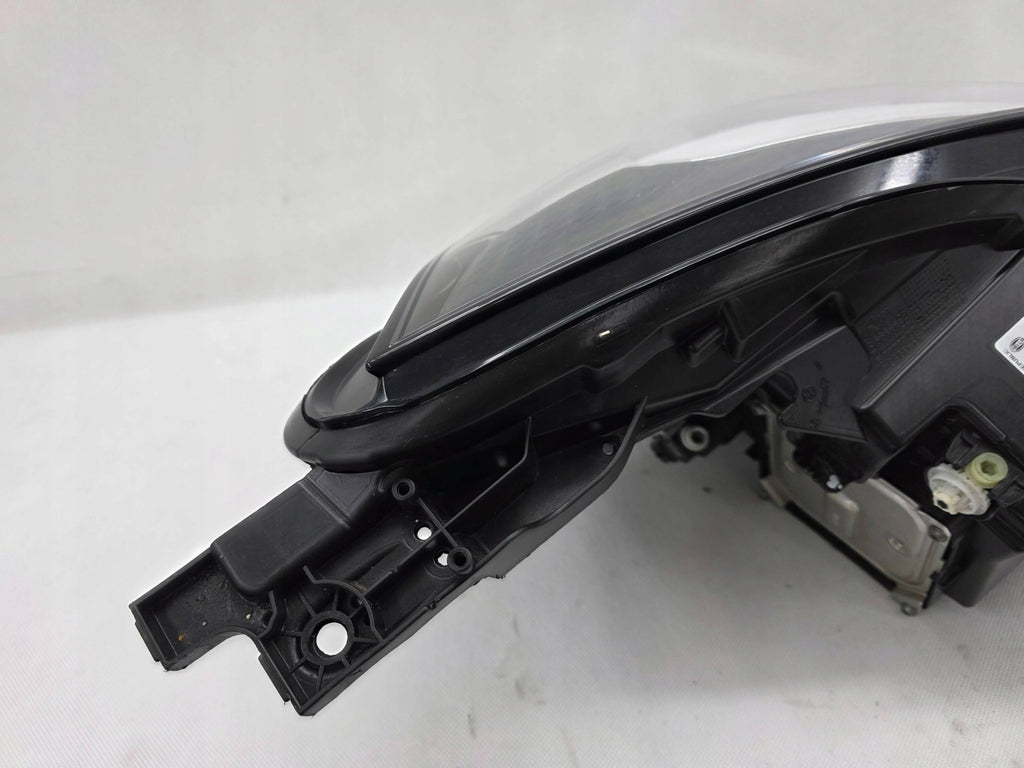 Frontscheinwerfer Renault Captur II 260608054R Links Scheinwerfer Headlight SCH9387689579qe