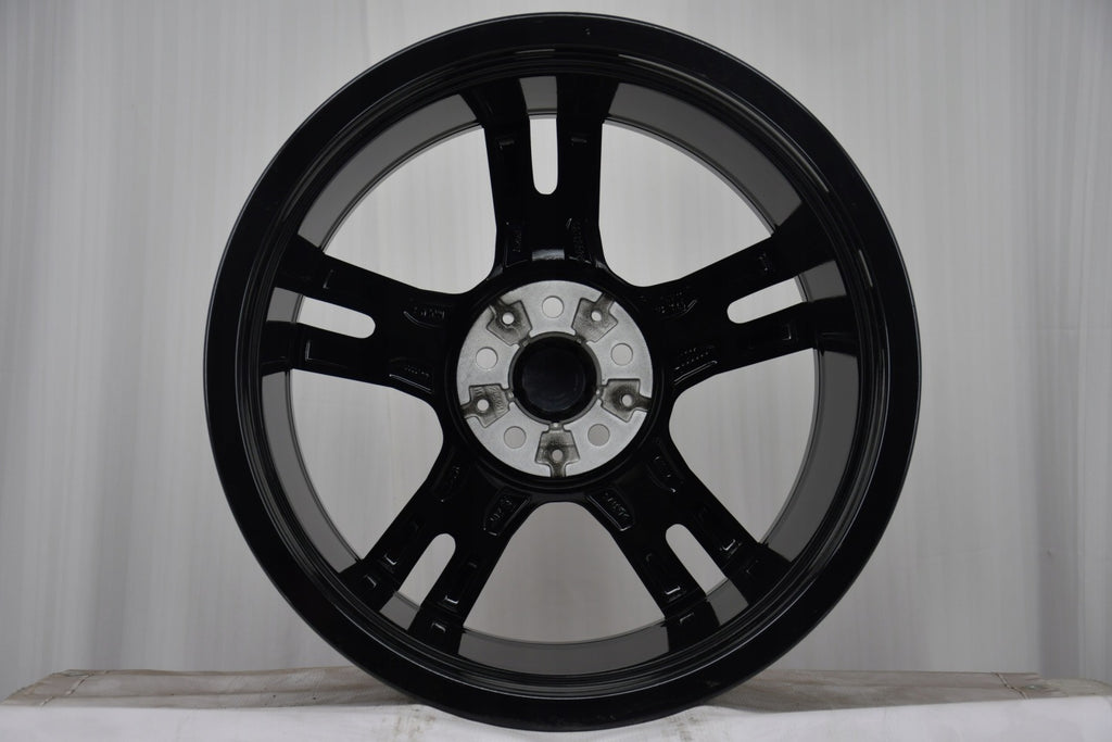 4x Alufelge 18 Zoll 8.0" 5x112 57ET Glanz Graphit 8092352 BMW F40 Mg Rim Wheel FEL4962621639uv