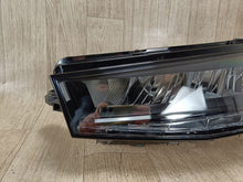 Laden Sie das Bild in den Galerie-Viewer, Frontscheinwerfer Skoda Fabia IV 6VB941015 Full LED Links Scheinwerfer Headlight SCH4086542525pi