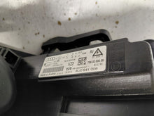 Laden Sie das Bild in den Galerie-Viewer, Frontscheinwerfer Audi Q3 8U0941006 Rechts Scheinwerfer Headlight SCH1022161825yg
