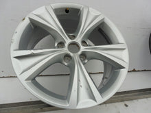 Load image into Gallery viewer, 1x Alufelge 17 Zoll 7.5&quot; 5x112 46ET Glanz Schwarz 5FA601025 Seat Leon Rim Wheel