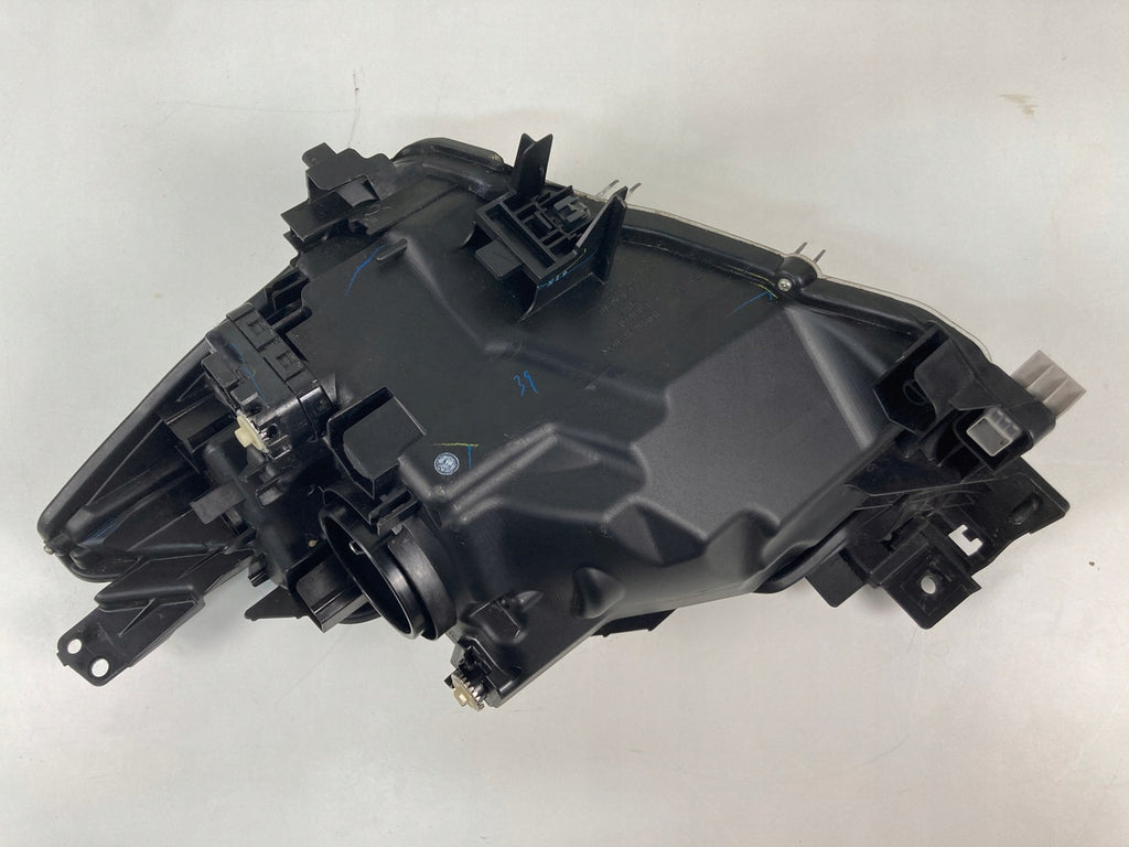 Frontscheinwerfer Mazda III DB5J-51030 Rechts Scheinwerfer Headlight