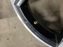 Laden Sie das Bild in den Galerie-Viewer, 1x Alufelge 20 Zoll 8.0" 5x112 39ET 80A601025AQ Audi Rim Wheel FEL2202032159ei