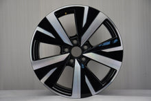 Load image into Gallery viewer, 1x Alufelge 18 Zoll 7.5" 5x112 51ET Glanz 5H0601025AQ VW Golf Viii Rim Wheel FEL7564654741bh