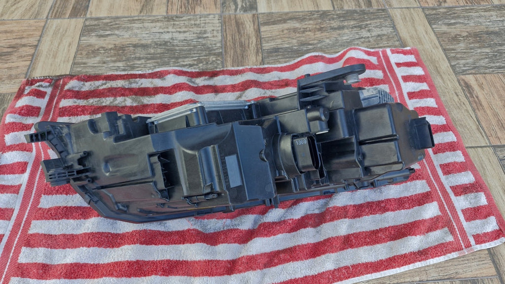 Frontscheinwerfer Skoda Octavia III 5E1941015E Links Scheinwerfer Headlight SCH7021597537oy