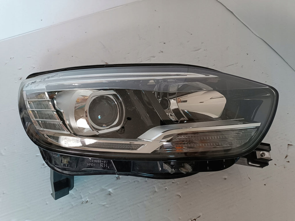 Frontscheinwerfer Renault Scenic 260101685R Rechts Scheinwerfer Headlight