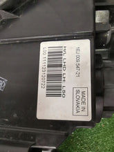 Laden Sie das Bild in den Galerie-Viewer, Frontscheinwerfer Kia Ceed 1EJ00954721 Links Scheinwerfer Headlight