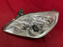 Load image into Gallery viewer, Frontscheinwerfer Opel Signum Vectra C 13170924 Xenon Links Headlight SCH8883066256wx