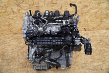 Laden Sie das Bild in den Galerie-Viewer, Motor Mercedes-Benz Gla H247 282914 1.3 26TKm 2022 Benzin Engine Komplett