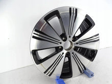 Laden Sie das Bild in den Galerie-Viewer, 1x Alufelge 18 Zoll 7.5&quot; 5x112 A2434010100 Mercedes-Benz Eqb Rim Wheel