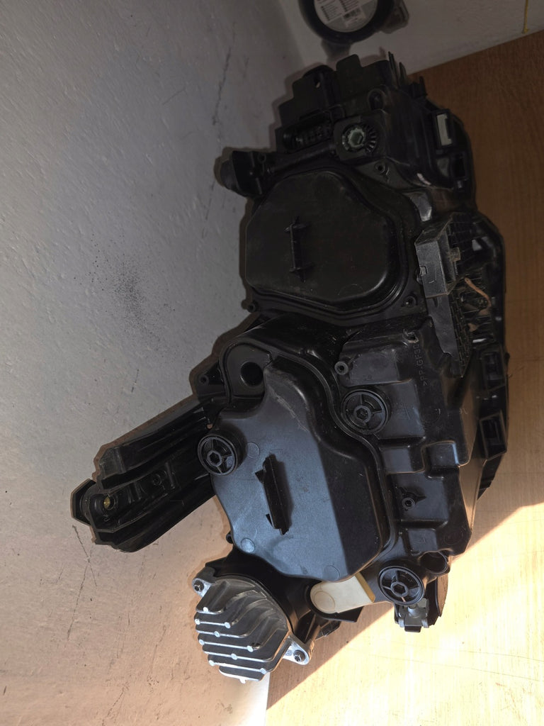 Frontscheinwerfer VW Passat B8 3G1941081T Full LED Ein Stück (Rechts oder Links) SCH6479666849oc