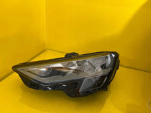 Laden Sie das Bild in den Galerie-Viewer, Frontscheinwerfer Audi A3 8Y0941011 LED Links Scheinwerfer Headlight