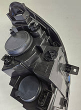 Laden Sie das Bild in den Galerie-Viewer, Frontscheinwerfer Mercedes-Benz Sprinter A9109060100 Rechts Headlight SCH7524715566ny