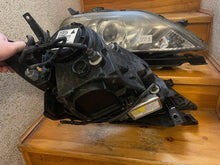 Laden Sie das Bild in den Galerie-Viewer, Frontscheinwerfer Honda Frv Fr-V Xenon Rechts Scheinwerfer Headlight