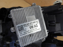 Laden Sie das Bild in den Galerie-Viewer, Frontscheinwerfer Skoda Superb III 3V1941016D Rechts Scheinwerfer Headlight SCH6501100464wc