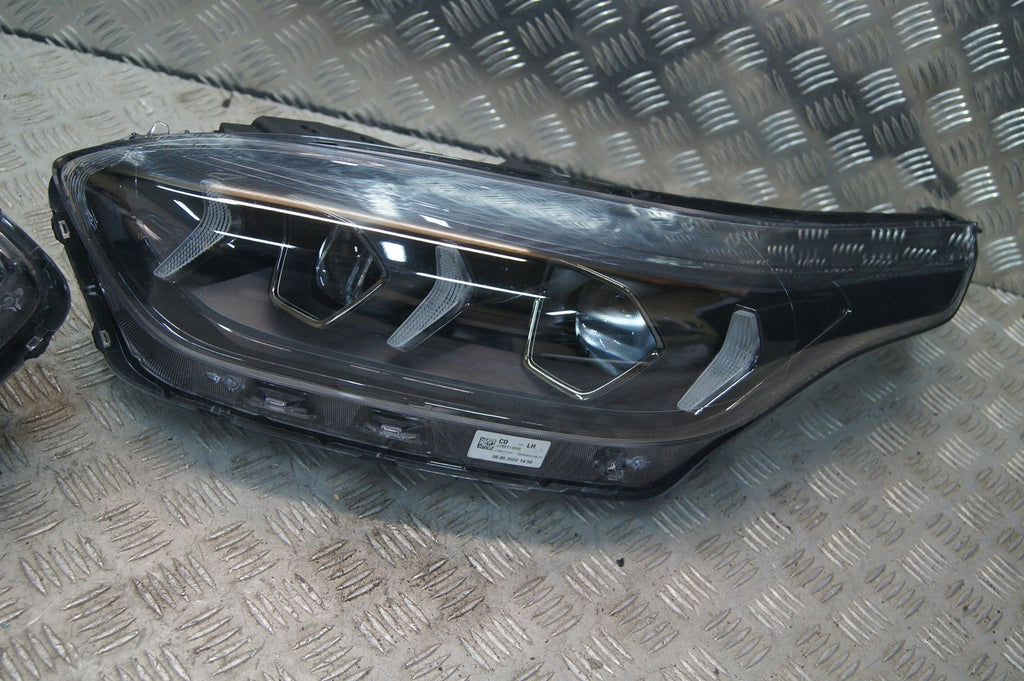 Frontscheinwerfer Kia Ceed 92101J7500 Ein Stück (Rechts oder Links) Headlight
