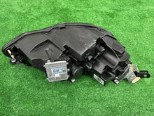 Load image into Gallery viewer, Frontscheinwerfer VW Golf VIII 5H1941005A LED Links Scheinwerfer Headlight SCH3497941571er