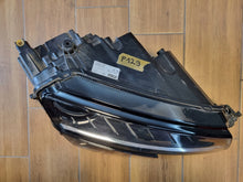 Load image into Gallery viewer, Frontscheinwerfer Skoda Karoq 57B941016F Full LED Rechts Scheinwerfer Headlight SCH1273722668mr