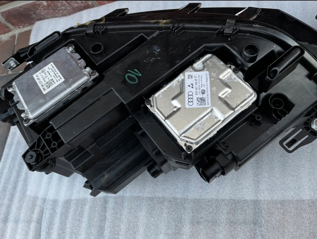 Frontscheinwerfer VW Touran 5TB941082D 5TB941081D LED Rechts oder Links