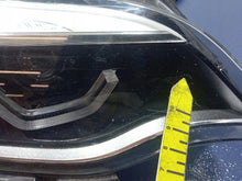 Laden Sie das Bild in den Galerie-Viewer, Frontscheinwerfer BMW F87 8738686-03 LED Rechts Scheinwerfer Headlight SCH8033288982hn