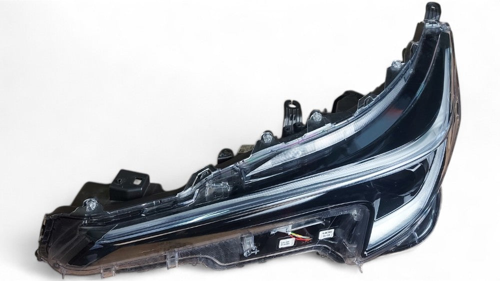 Frontscheinwerfer Toyota Corolla 81150-02X10 Links Scheinwerfer Headlight SCH3761387569eb