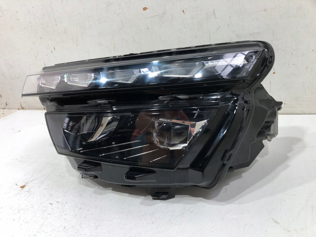 Frontscheinwerfer Skoda Kamiq 658941015 LED Links Scheinwerfer Headlight SCH6424165098ug