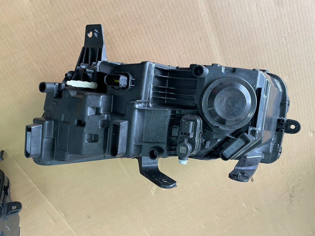 Frontscheinwerfer Dacia Duster 260107725R LED Rechts Scheinwerfer Headlight SCH2734528753xs