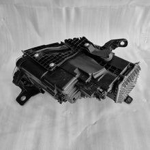 Laden Sie das Bild in den Galerie-Viewer, Frontscheinwerfer Maserati Ghibli M157 00670100988 Links Scheinwerfer Headlight SCH7380781896zw