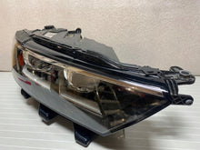 Laden Sie das Bild in den Galerie-Viewer, Frontscheinwerfer VW T Roc 2GA941036P Full LED Rechts Scheinwerfer Headlight