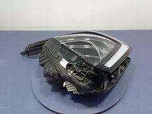 Load image into Gallery viewer, Frontscheinwerfer Kia Sportage V 92102R2100 Rechts Scheinwerfer Headlight SCH7377495839gi