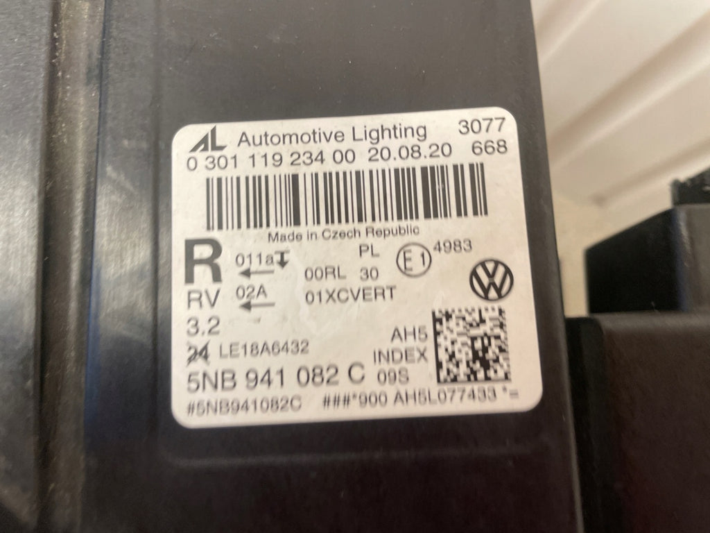 Frontscheinwerfer VW Tiguan 5NB941082C LED Ein Stück (Rechts oder Links) SCH6523090326zf