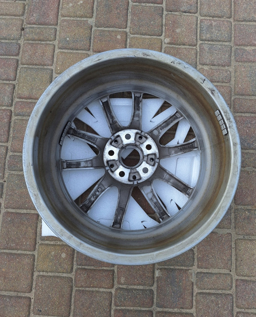 1x Alufelge 18 Zoll 7.0" 5x112 22ET Glanz Silber 6880047 BMW X3 G01 G02 FEL7725055050ra