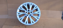 Load image into Gallery viewer, 1x Alufelge 18 Zoll 8.0" 5x112 44ET 3V0601025CD Skoda Superb Iii Rim Wheel FEL5480067503ll