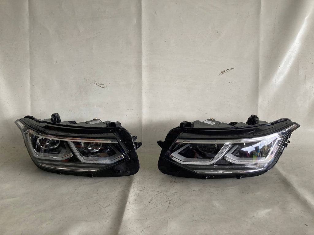 Frontscheinwerfer VW Tiguan 5NB941082G 5NB941081G LED Rechts Headlight SCH3905637066gj