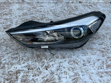 Laden Sie das Bild in den Galerie-Viewer, Frontscheinwerfer Hyundai Tucson 92101-D7XXX LED Links Scheinwerfer Headlight