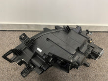 Laden Sie das Bild in den Galerie-Viewer, Frontscheinwerfer VW Id.5 Id.4 11B941035M LED Links Scheinwerfer Headlight SCH2853272222cc