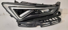 Laden Sie das Bild in den Galerie-Viewer, Frontscheinwerfer Seat Tarraco 5FJ-941-008-G Rechts Scheinwerfer Headlight SCH4237302341kw