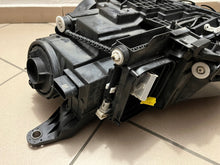 Laden Sie das Bild in den Galerie-Viewer, Frontscheinwerfer Mercedes-Benz Gle A1679065806 Rechts Scheinwerfer Headlight