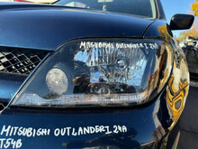 Laden Sie das Bild in den Galerie-Viewer, Frontscheinwerfer Mitsubishi Outlander I Links Scheinwerfer Headlight