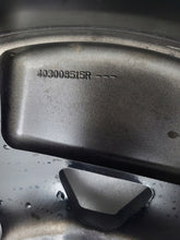 Laden Sie das Bild in den Galerie-Viewer, 1x Alufelge 18 Zoll 6.5" 5x114.3 38ET Glanz Silber 403008515R Renault 5 FEL9509858385bj