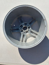 Load image into Gallery viewer, 1x Alufelge 19 Zoll 8.5" 5x130 54ET 99136214102 Porsche 911 991 Rim Wheel FEL5500673799ef