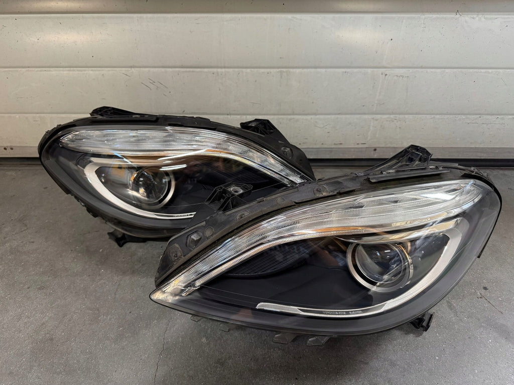 Frontscheinwerfer Mercedes-Benz A2468207161 Xenon Ein Stück (Rechts oder Links) SCH4178183441an