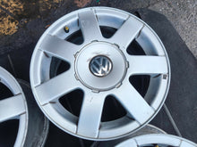 Load image into Gallery viewer, 4x Alufelge 15 Zoll 7.0" 5x112 45ET 3B0601025A Audi A4 A3 Leon I Golf Rim Wheel FEL8601570424um