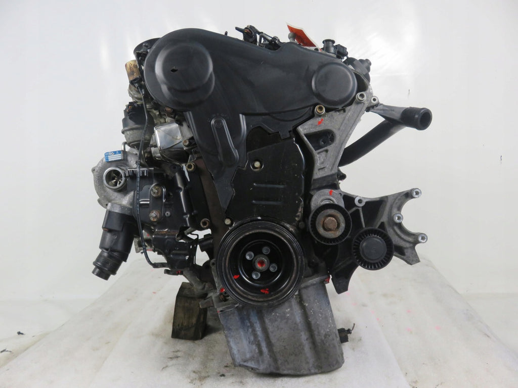 Motor Audi A4 B8 CAGC CJCC 2.0 TDI 120PS 88kW 2011 Diesel Engine Komplett