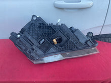 Laden Sie das Bild in den Galerie-Viewer, Frontscheinwerfer Skoda Superb 3V1941017A 1ZS01193941 Xenon Links Headlight SCH3343923436po