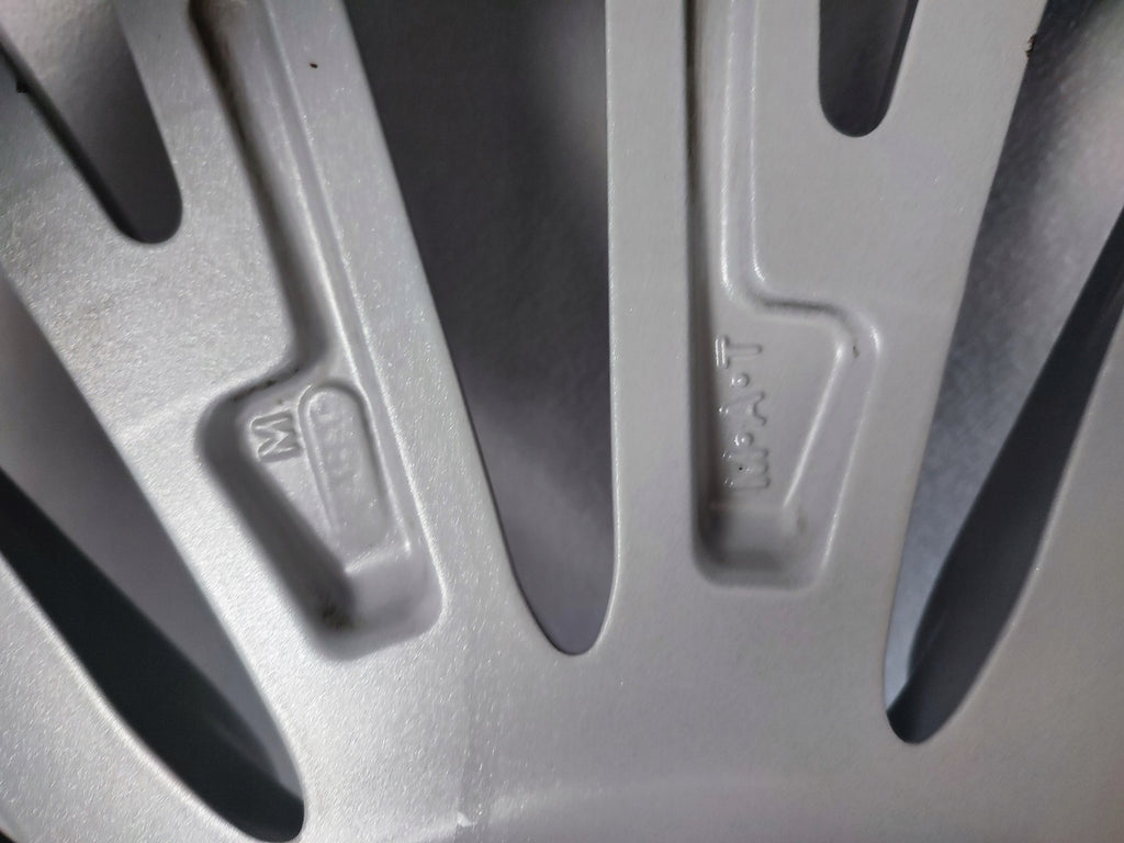 1x Alufelge 18 Zoll 7.0" 5x114.3 38ET 965478 Mitsubishi Outlander Rim Wheel